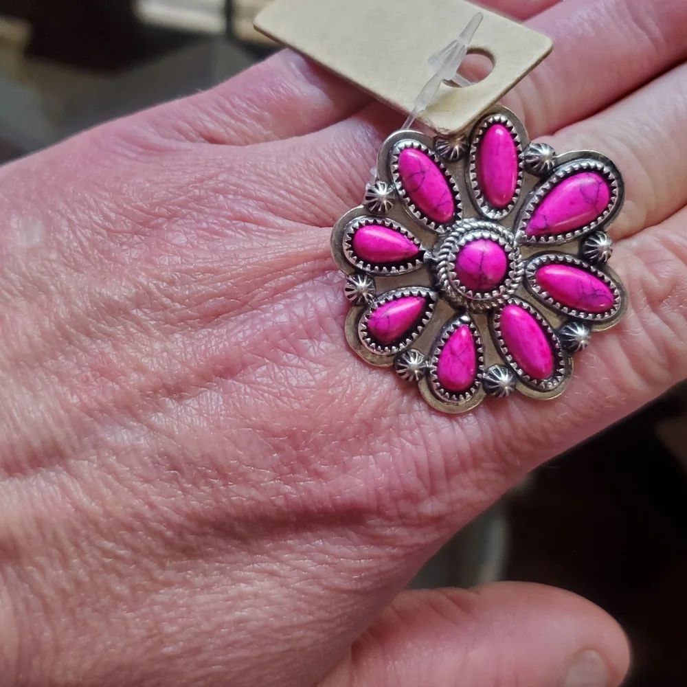 Free Spirit Boho Native South Western People Pink Stone Beaded Flower Ring